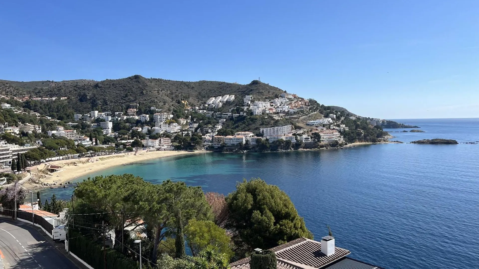 Apartamento Vista Mar Y Parking En Roses Apartment