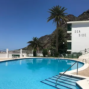 https://sea-view-relax-and-surf.tenerifehoteles.net