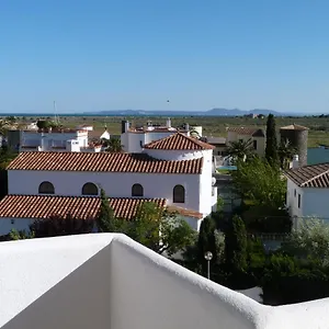 2 Beds, 2 Baths With Great Views And Pool Appartement